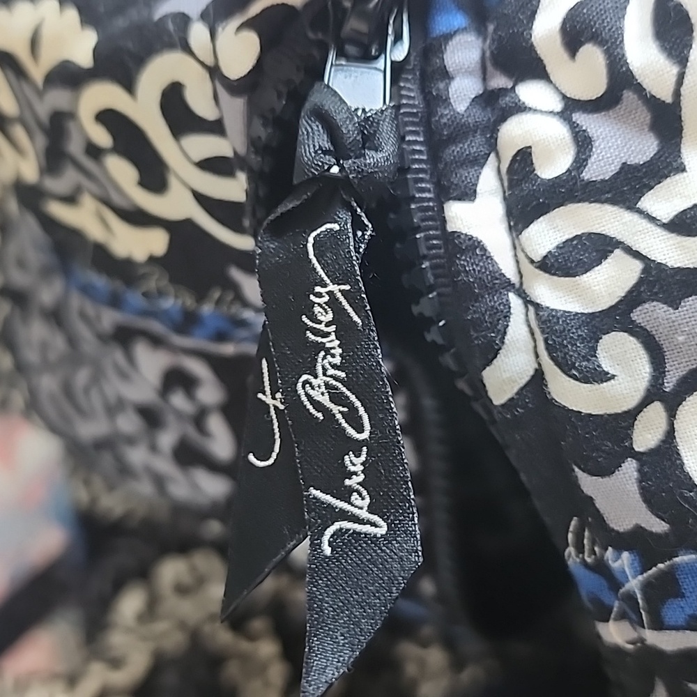 Vera Bradley Duffle - Picture 2 of 7